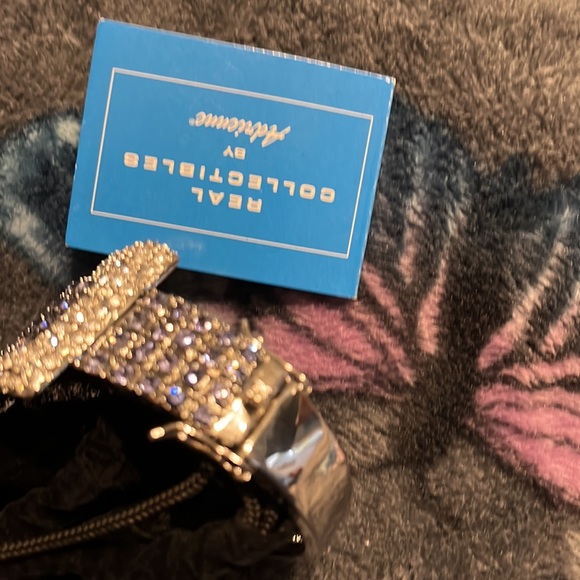 Real Collectibles by Adrienne HSN - Picture 4 of 6